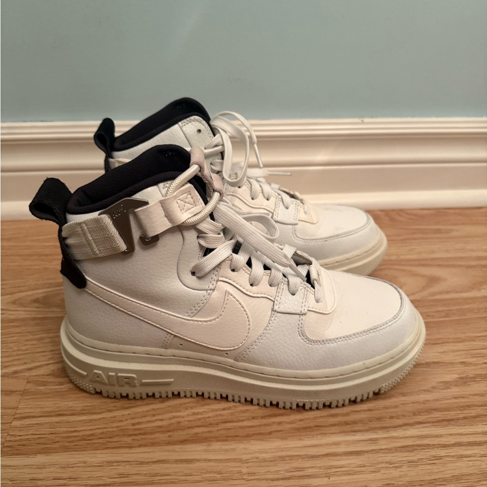Wmns Air Force 1 High Utility 2.0 'Summit White'